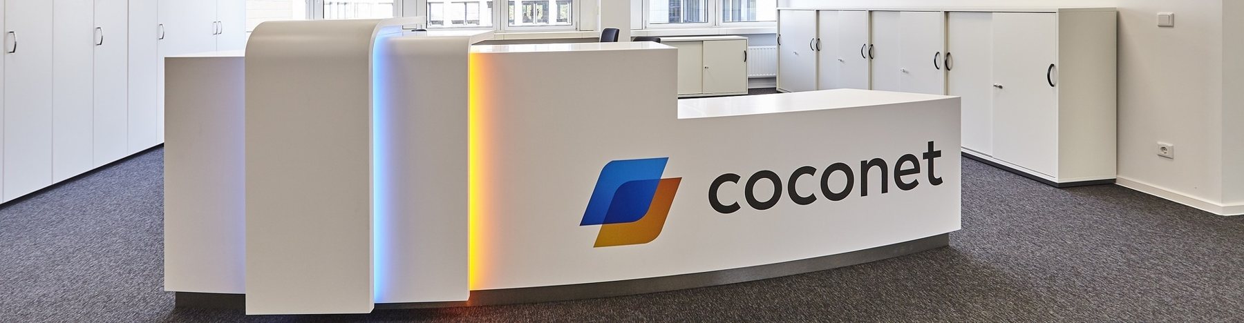 CoCoNet – Büroeinrichtung mit OKA