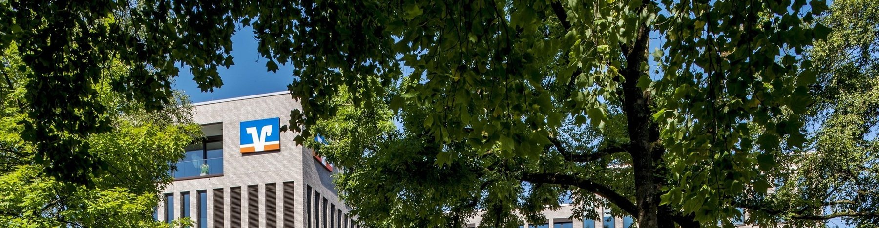 VR Bank Ravensburg-Weingarten eG – Büroeinrichtung mit OKA